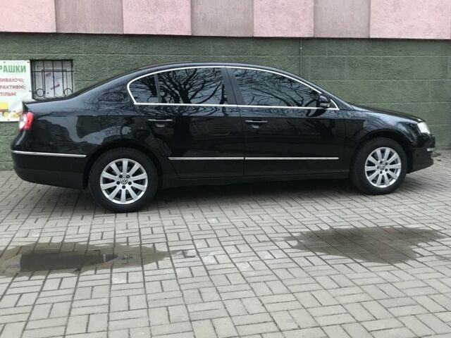 Чорний Фольксваген Пассат, об'ємом двигуна 1.8 л та пробігом 271 тис. км за 7250 $, фото 10 на Automoto.ua
