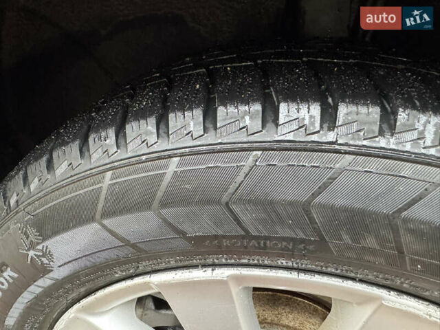 Чорний Фольксваген Пассат, об'ємом двигуна 1.8 л та пробігом 174 тис. км за 6400 $, фото 14 на Automoto.ua