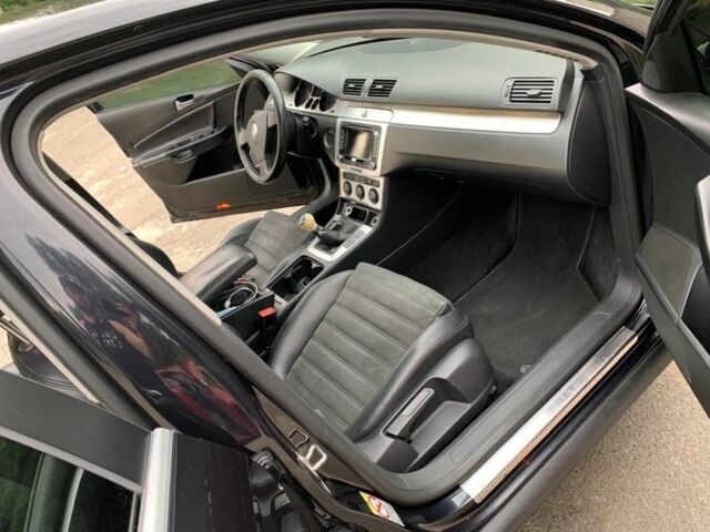 Фольксваген Пассат 2008 в Киеве на Automoto.ua Черный Фольксваген Пассат, объемом двигателя 2 л и пробегом 450 тыс. км за 5500 $, фото 4 на Automoto.ua