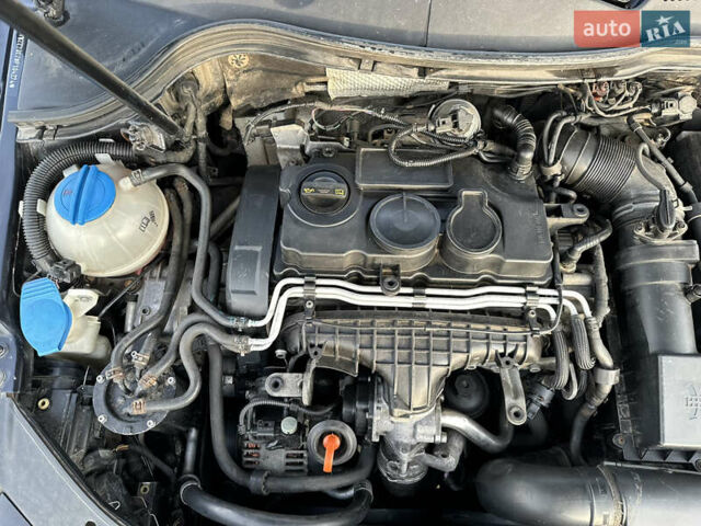 Черный Фольксваген Пассат, объемом двигателя 2 л и пробегом 270 тыс. км за 6800 $, фото 3 на Automoto.ua