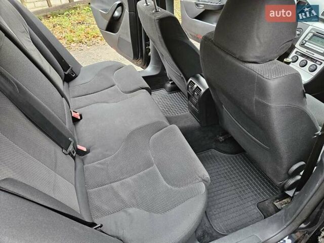 Чорний Фольксваген Пассат, об'ємом двигуна 1.8 л та пробігом 312 тис. км за 6300 $, фото 13 на Automoto.ua