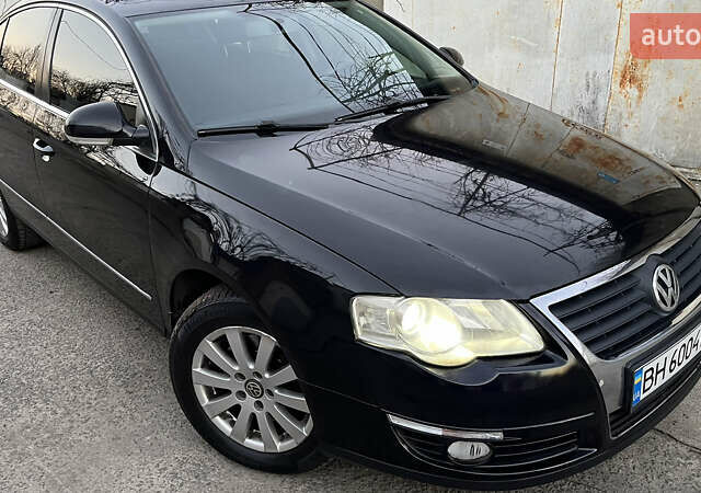 Черный Фольксваген Пассат, объемом двигателя 1.8 л и пробегом 279 тыс. км за 6200 $, фото 13 на Automoto.ua