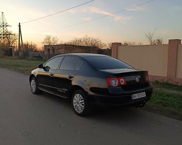 Черный Фольксваген Пассат, объемом двигателя 1.9 л и пробегом 215 тыс. км за 7800 $, фото 17 на Automoto.ua
