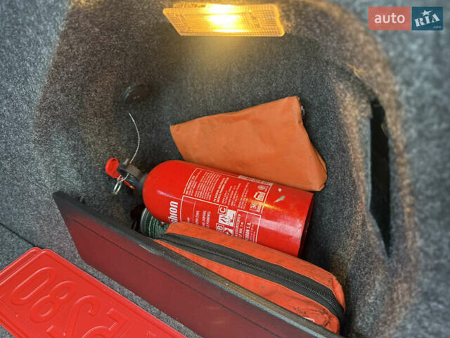 Черный Фольксваген Пассат, объемом двигателя 1.6 л и пробегом 219 тыс. км за 6800 $, фото 23 на Automoto.ua