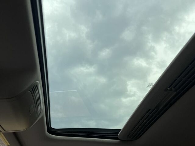 Черный Фольксваген Пассат, объемом двигателя 1.4 л и пробегом 195 тыс. км за 8000 $, фото 16 на Automoto.ua