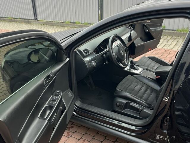 Чорний Фольксваген Пассат, об'ємом двигуна 3.2 л та пробігом 287 тис. км за 7200 $, фото 6 на Automoto.ua