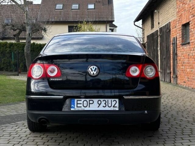 Черный Фольксваген Пассат, объемом двигателя 2 л и пробегом 257 тыс. км за 1950 $, фото 4 на Automoto.ua