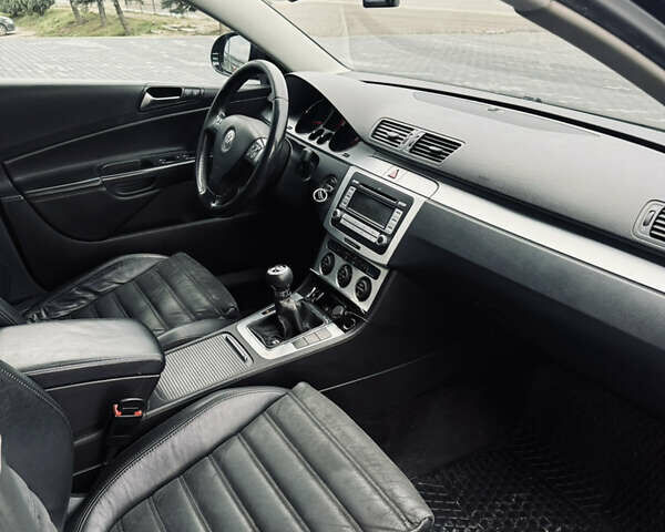 Чорний Фольксваген Пассат, об'ємом двигуна 1.97 л та пробігом 286 тис. км за 7000 $, фото 11 на Automoto.ua