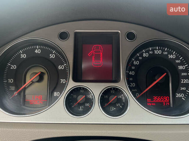 Черный Фольксваген Пассат, объемом двигателя 1.8 л и пробегом 356 тыс. км за 6900 $, фото 13 на Automoto.ua