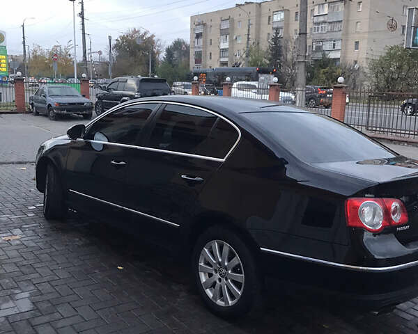 Черный Фольксваген Пассат, объемом двигателя 1.8 л и пробегом 271 тыс. км за 7250 $, фото 6 на Automoto.ua