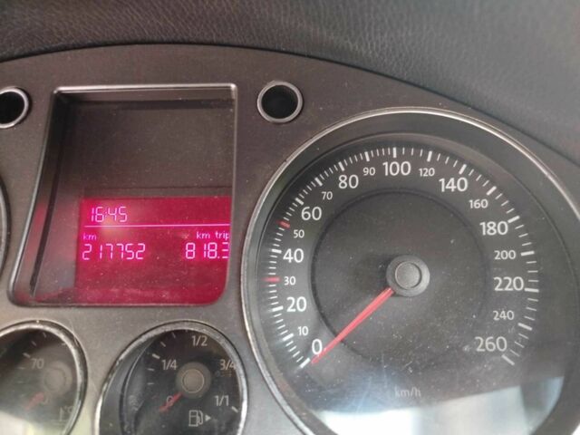 Чорний Фольксваген Пассат, об'ємом двигуна 1.8 л та пробігом 218 тис. км за 6500 $, фото 10 на Automoto.ua