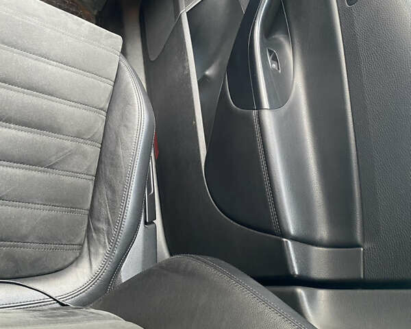 Черный Фольксваген Пассат, объемом двигателя 1.97 л и пробегом 296 тыс. км за 8500 $, фото 22 на Automoto.ua