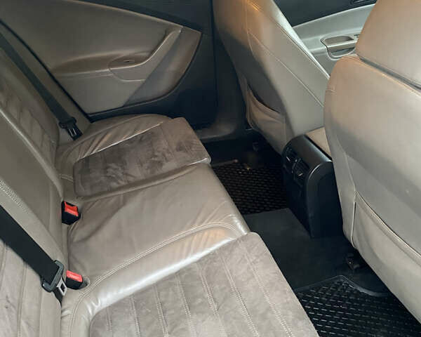 Черный Фольксваген Пассат, объемом двигателя 1.39 л и пробегом 250 тыс. км за 5500 $, фото 8 на Automoto.ua