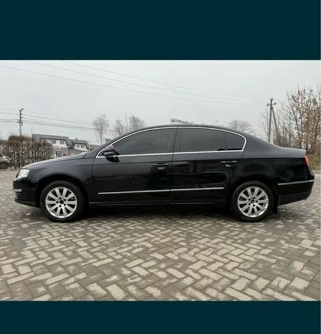 Черный Фольксваген Пассат, объемом двигателя 2 л и пробегом 260 тыс. км за 6500 $, фото 1 на Automoto.ua