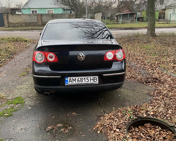 Черный Фольксваген Пассат, объемом двигателя 1.39 л и пробегом 250 тыс. км за 5500 $, фото 3 на Automoto.ua