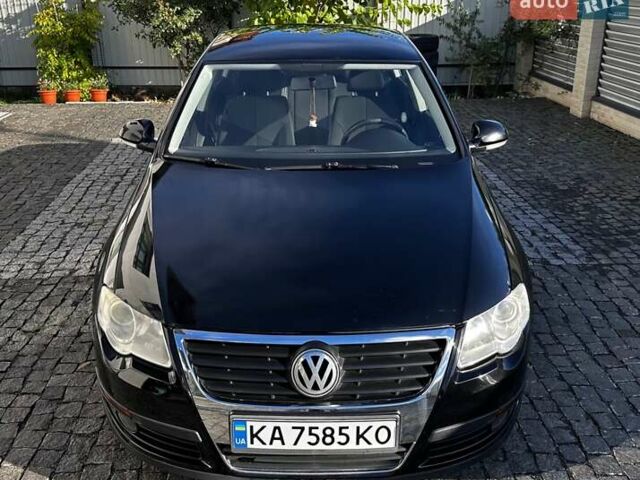 Чорний Фольксваген Пассат, об'ємом двигуна 1.8 л та пробігом 211 тис. км за 6500 $, фото 5 на Automoto.ua