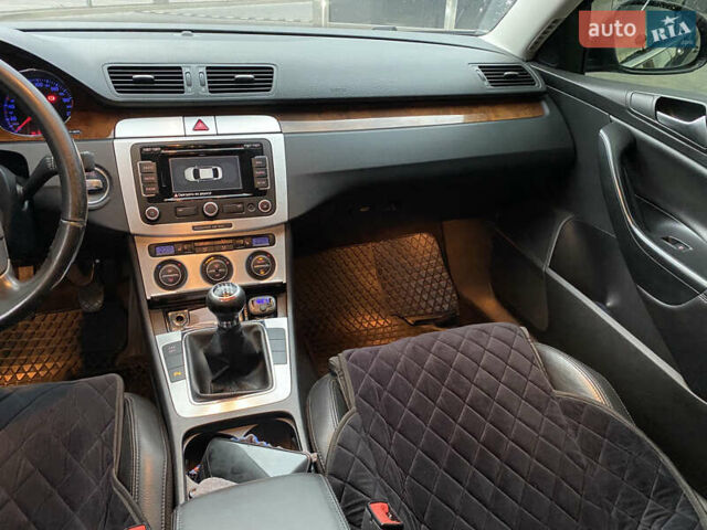 Черный Фольксваген Пассат, объемом двигателя 1.98 л и пробегом 228 тыс. км за 7500 $, фото 16 на Automoto.ua