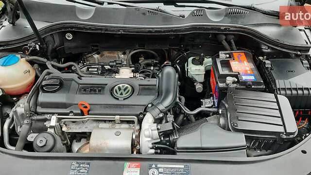 Черный Фольксваген Пассат, объемом двигателя 1.4 л и пробегом 204 тыс. км за 6800 $, фото 40 на Automoto.ua