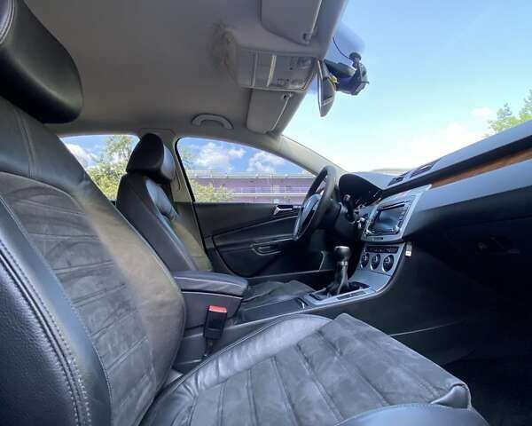 Черный Фольксваген Пассат, объемом двигателя 1.97 л и пробегом 424 тыс. км за 6400 $, фото 14 на Automoto.ua