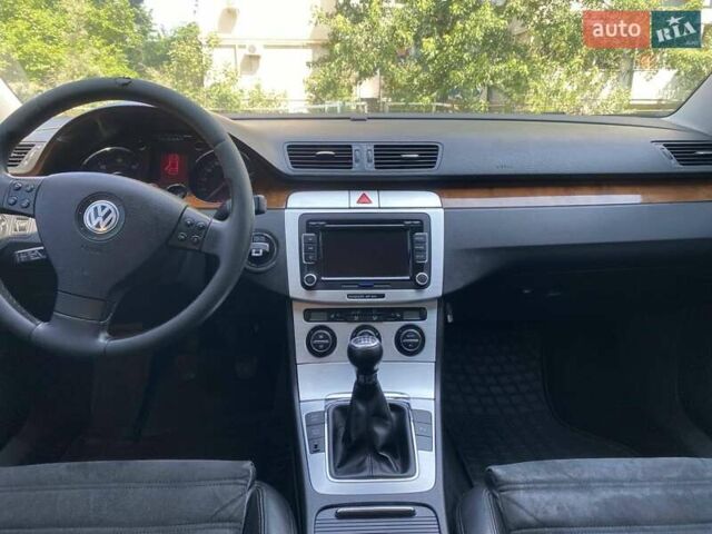 Черный Фольксваген Пассат, объемом двигателя 1.97 л и пробегом 424 тыс. км за 6400 $, фото 7 на Automoto.ua
