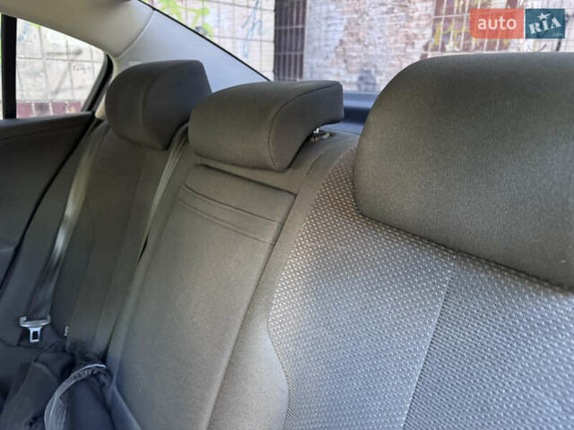 Черный Фольксваген Пассат, объемом двигателя 1.8 л и пробегом 158 тыс. км за 7000 $, фото 4 на Automoto.ua