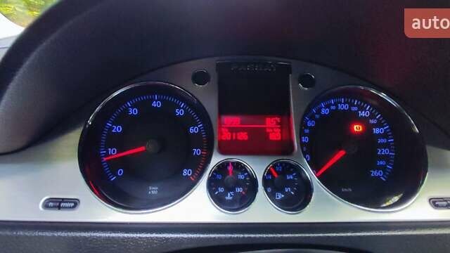 Черный Фольксваген Пассат, объемом двигателя 1.8 л и пробегом 202 тыс. км за 6500 $, фото 9 на Automoto.ua