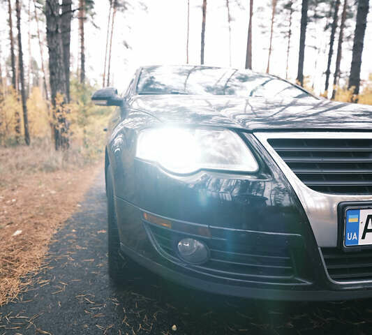 Чорний Фольксваген Пассат, об'ємом двигуна 1.8 л та пробігом 242 тис. км за 5000 $, фото 6 на Automoto.ua