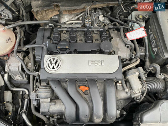 Черный Фольксваген Пассат, объемом двигателя 1.98 л и пробегом 228 тыс. км за 7500 $, фото 19 на Automoto.ua