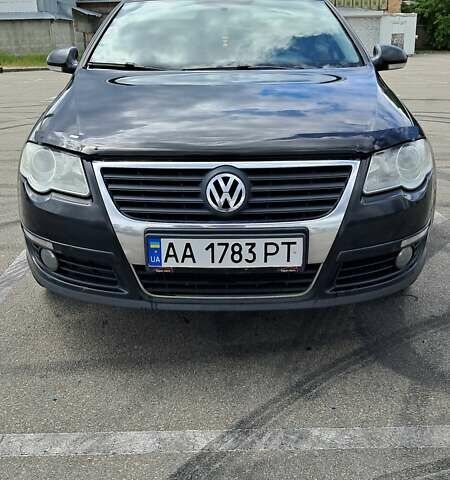 Чорний Фольксваген Пассат, об'ємом двигуна 1.8 л та пробігом 255 тис. км за 7000 $, фото 1 на Automoto.ua