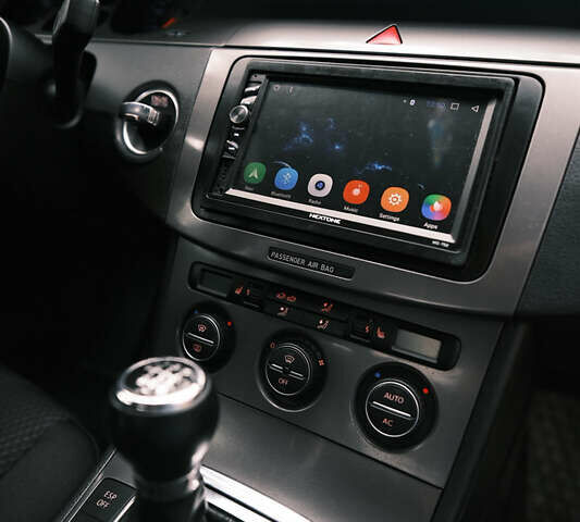 Чорний Фольксваген Пассат, об'ємом двигуна 1.8 л та пробігом 242 тис. км за 5000 $, фото 29 на Automoto.ua