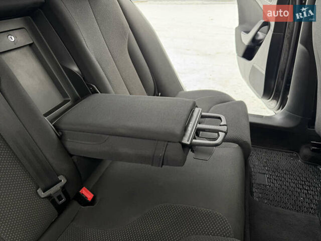 Чорний Фольксваген Пассат, об'ємом двигуна 1.8 л та пробігом 266 тис. км за 4999 $, фото 34 на Automoto.ua