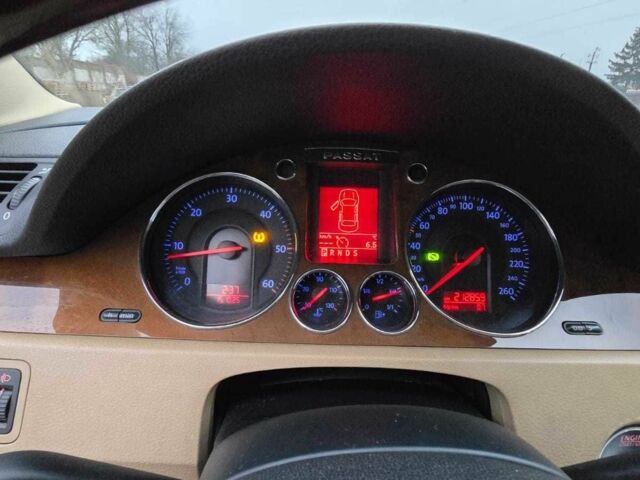 Черный Фольксваген Пассат, объемом двигателя 2 л и пробегом 212 тыс. км за 6500 $, фото 7 на Automoto.ua