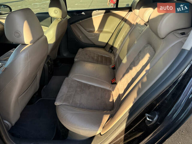 Чорний Фольксваген Пассат, об'ємом двигуна 1.98 л та пробігом 272 тис. км за 9500 $, фото 14 на Automoto.ua