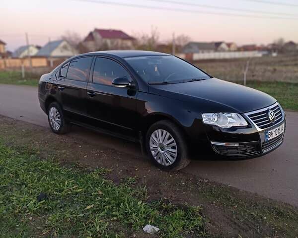 Черный Фольксваген Пассат, объемом двигателя 1.9 л и пробегом 215 тыс. км за 7800 $, фото 6 на Automoto.ua