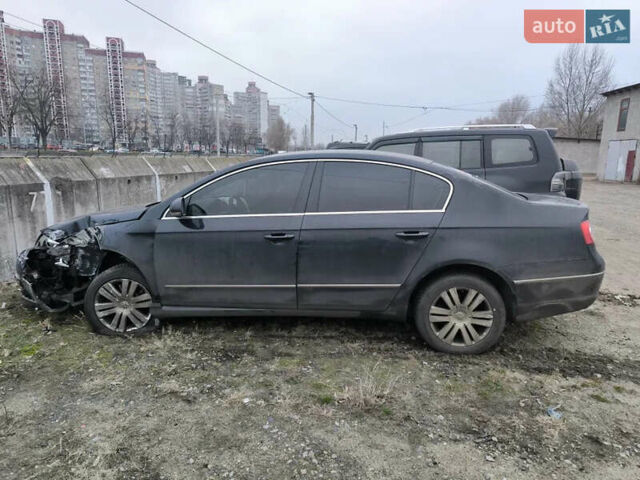 Черный Фольксваген Пассат, объемом двигателя 1.98 л и пробегом 240 тыс. км за 4400 $, фото 2 на Automoto.ua