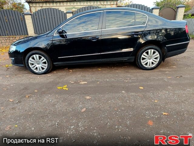 Черный Фольксваген Пассат, объемом двигателя 1.8 л и пробегом 270 тыс. км за 5200 $, фото 1 на Automoto.ua