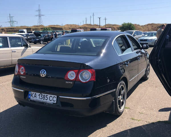 Чорний Фольксваген Пассат, об'ємом двигуна 2 л та пробігом 174 тис. км за 8000 $, фото 2 на Automoto.ua
