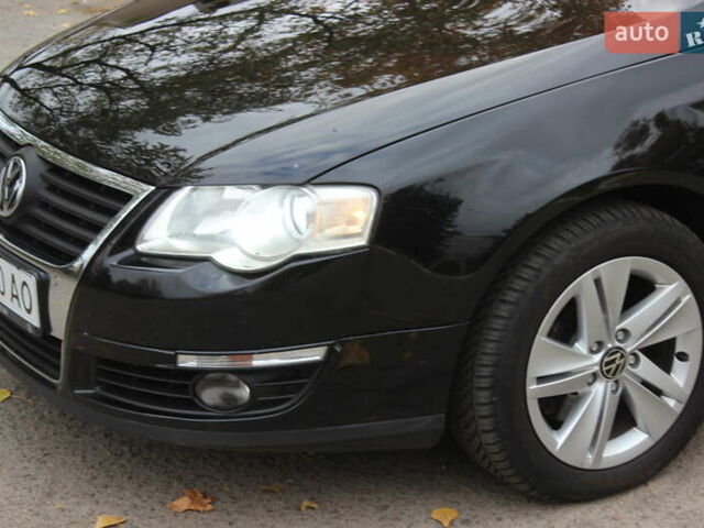 Черный Фольксваген Пассат, объемом двигателя 1.8 л и пробегом 173 тыс. км за 7500 $, фото 10 на Automoto.ua