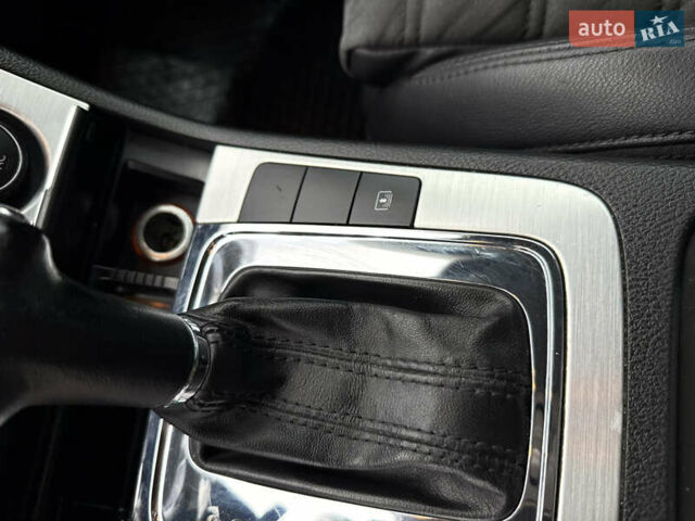 Черный Фольксваген Пассат, объемом двигателя 2 л и пробегом 234 тыс. км за 6900 $, фото 52 на Automoto.ua