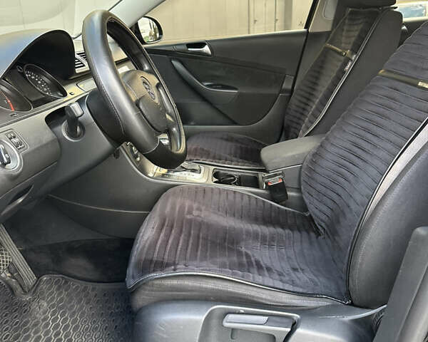 Черный Фольксваген Пассат, объемом двигателя 1.8 л и пробегом 247 тыс. км за 5999 $, фото 13 на Automoto.ua