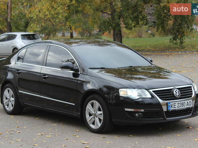 Черный Фольксваген Пассат, объемом двигателя 1.8 л и пробегом 173 тыс. км за 7500 $, фото 4 на Automoto.ua