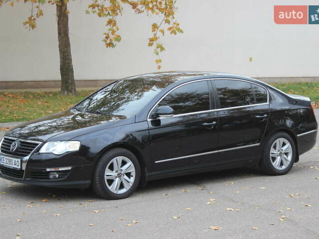 Черный Фольксваген Пассат, объемом двигателя 1.8 л и пробегом 173 тыс. км за 7500 $, фото 1 на Automoto.ua