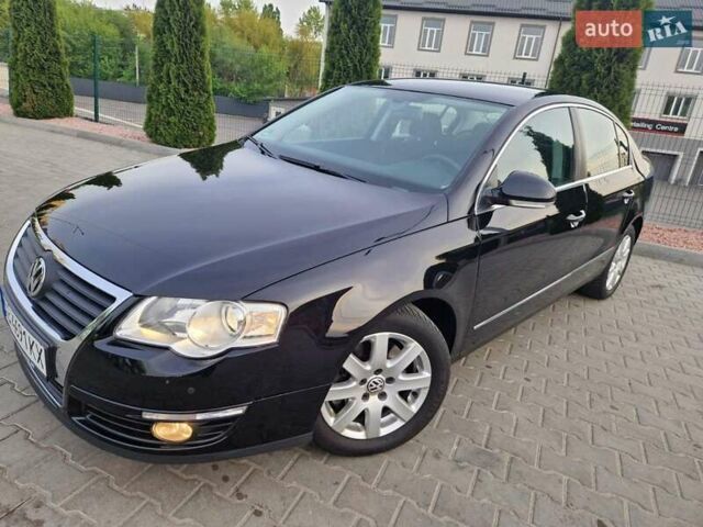 Черный Фольксваген Пассат, объемом двигателя 1.6 л и пробегом 198 тыс. км за 8499 $, фото 7 на Automoto.ua