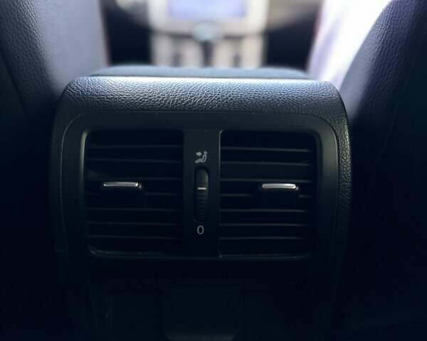 Чорний Фольксваген Пассат, об'ємом двигуна 1.97 л та пробігом 217 тис. км за 7700 $, фото 15 на Automoto.ua