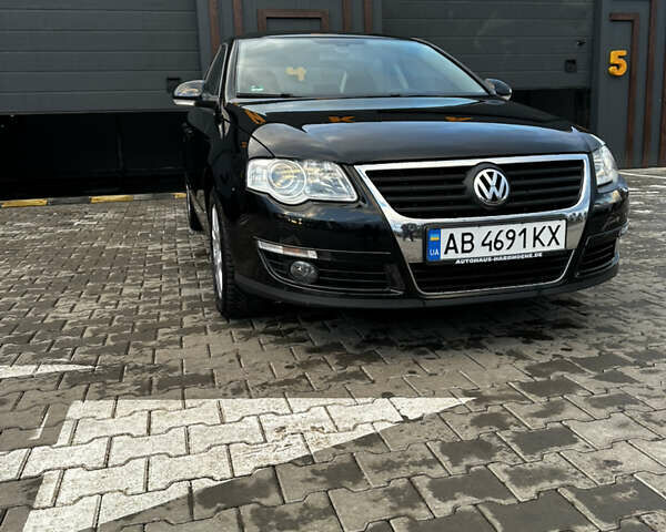 Черный Фольксваген Пассат, объемом двигателя 1.6 л и пробегом 199 тыс. км за 7950 $, фото 2 на Automoto.ua