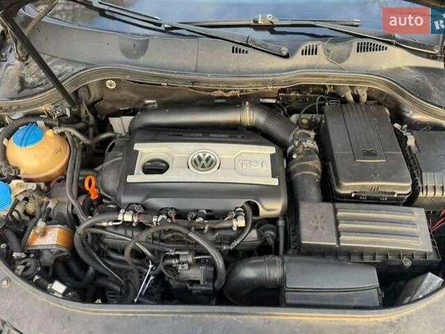 Черный Фольксваген Пассат, объемом двигателя 1.8 л и пробегом 267 тыс. км за 7000 $, фото 9 на Automoto.ua