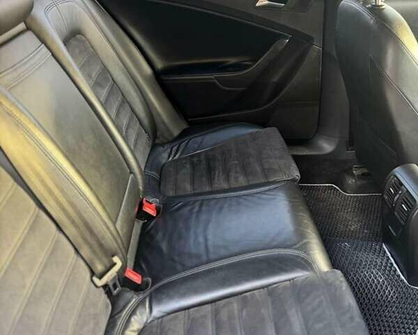 Черный Фольксваген Пассат, объемом двигателя 1.8 л и пробегом 267 тыс. км за 7000 $, фото 10 на Automoto.ua