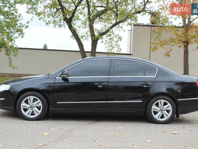 Черный Фольксваген Пассат, объемом двигателя 1.8 л и пробегом 173 тыс. км за 7500 $, фото 9 на Automoto.ua