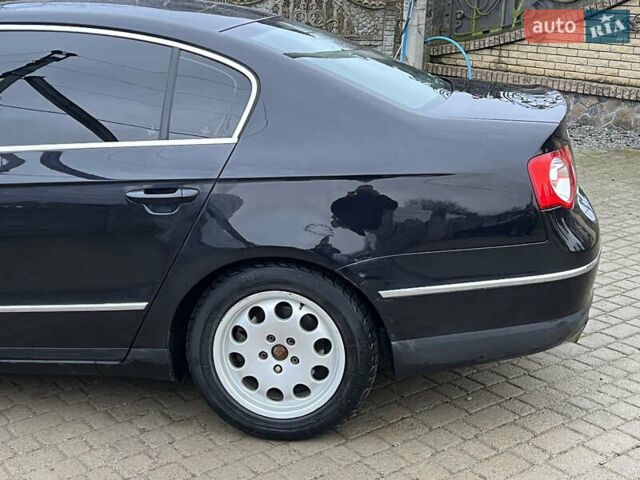 Черный Фольксваген Пассат, объемом двигателя 1.99 л и пробегом 275 тыс. км за 5750 $, фото 14 на Automoto.ua