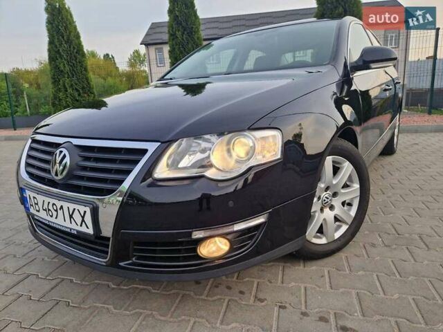Черный Фольксваген Пассат, объемом двигателя 1.6 л и пробегом 198 тыс. км за 8499 $, фото 1 на Automoto.ua